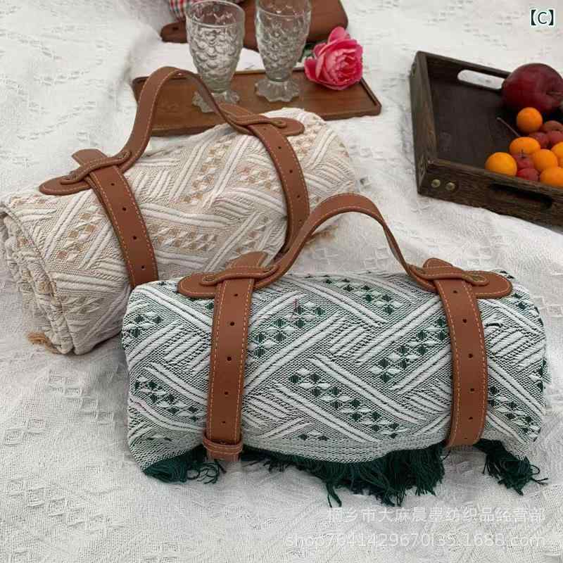 アウトドアブランケット レジャーシート 厚手 ニット チェッカー柄 フリンジ レザーハンドル キャンプ ピクニック おしゃれ アクリル ポリエステル混