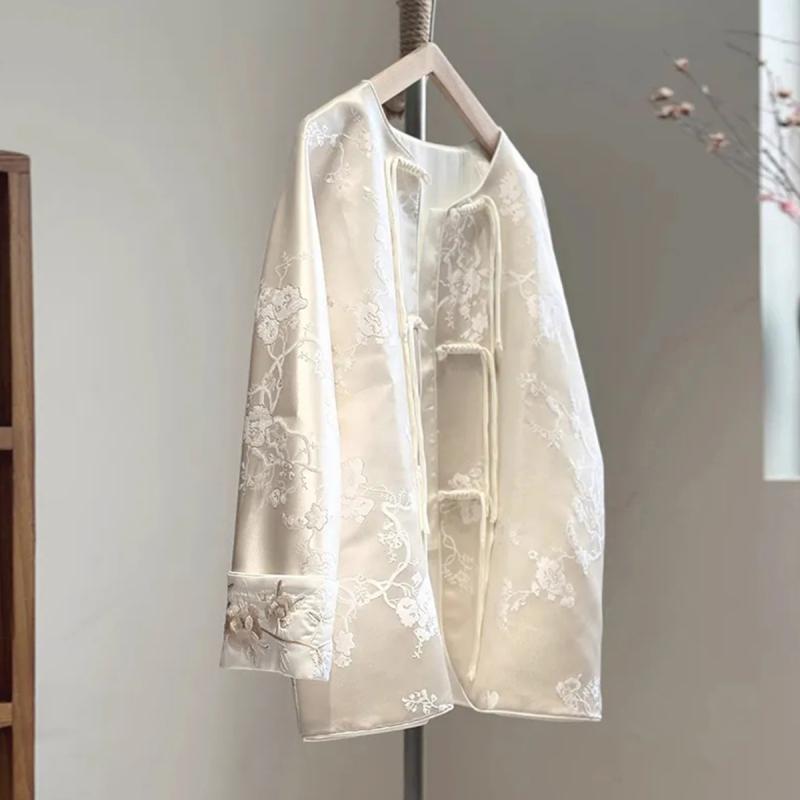 カーディガン レディース 新チャイナ風 ジャカード織り レトロ 上品 刺繍 ゆったり ルーズシルエット 長袖 スタンドカラー シングルボタン 前開き 秋冬 ポリエステル ホワイト ミドル丈 切り替え