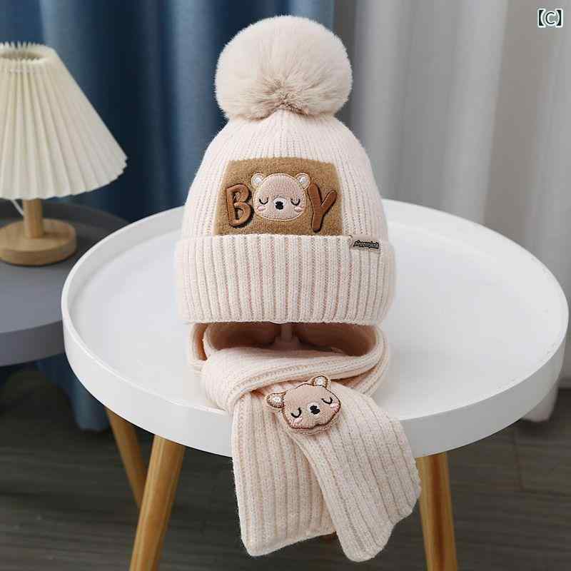 ニット帽 ベビー 女の子 子供用 クマ柄 中綿入り 防寒 あったか もこもこ ふわふわ ビーニー マフラー 2点セット 秋冬 冬小物 お出かけ 通園 普段使い 3