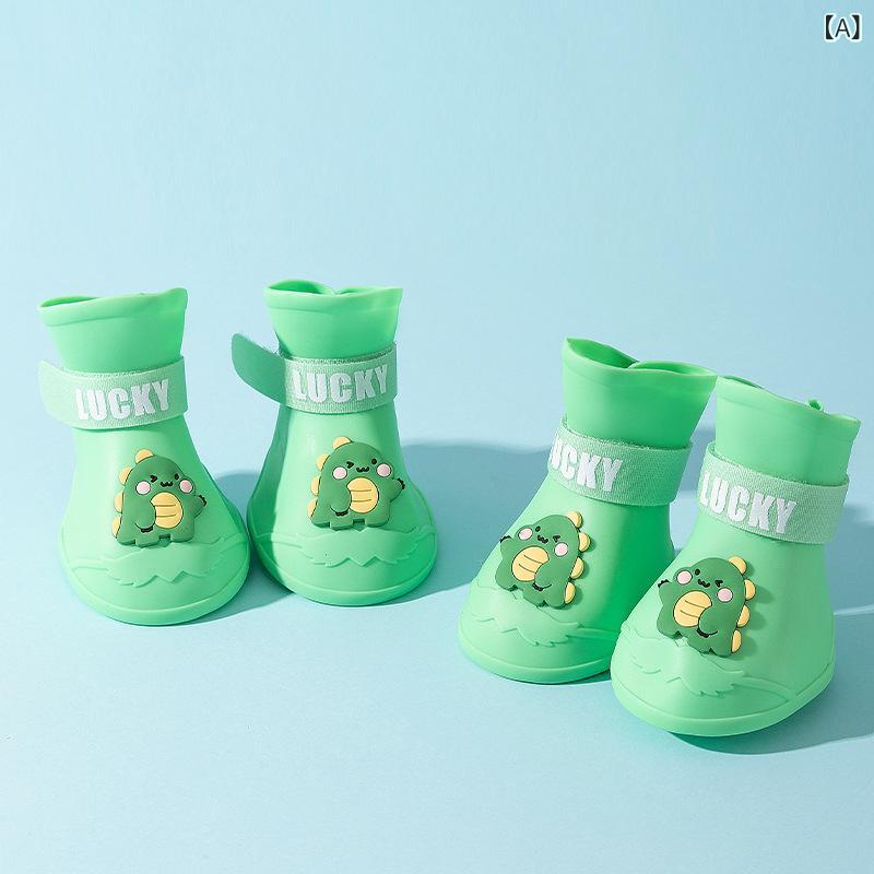 犬用 レインシューズ 大型犬 ペット 散歩 お出かけ 雨の日 雨対策 防水 滑り止め 耐摩耗性 シリコン製 キャラクター かわいい 足元保護 長靴
