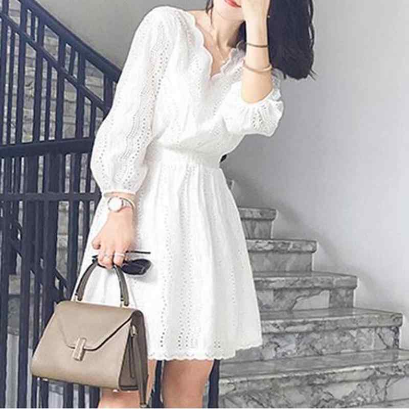 ワンピース レディース 韓国風 リゾートドレス ビーチ 旅行 タイ バリ島 上品 フェミニン レース 透け感 ポリエステル ホワイト Aライン Vネック パフスリーブ ハイウエスト ショート丈 春夏