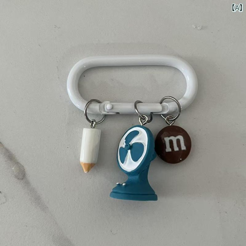 キーホルダー レディース 通勤 通学 旅行 バッグチャーム カラビナ キーリング コイン 樹脂 電気メッキ加工 かわいい 軽量 持ち運び 便利