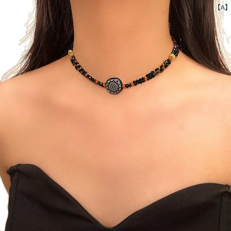ネックレス レディース ブラック クリスタルビーズ 丸型 スターモチーフ チョーカー 鎖骨チェーン 軽やか 高級感 レトロ 個性的 おしゃれ 洗練された カジュアル 普段使い