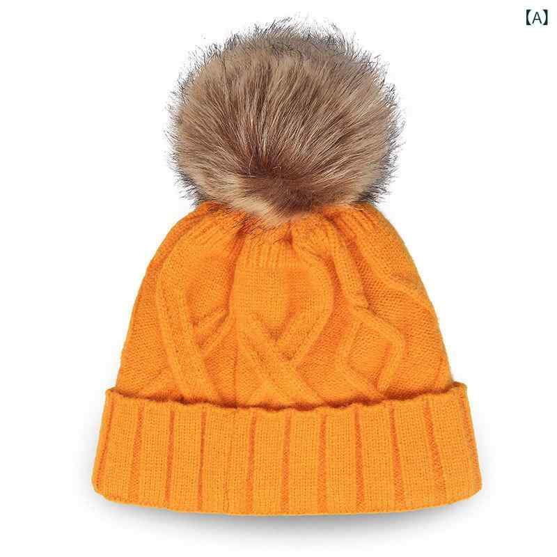 ・カテゴリ: ニット帽・装飾: ポンポン・帽子の形状（トップ）: ベル型・帽子の形状（つば）: つばなし・カラー展開: イエロー、ブラック、ダークグレー、ライトグレー、ピンク、ホワイト、グレー・サイズ: フリーサイズ・機能: 保温、防風・素...