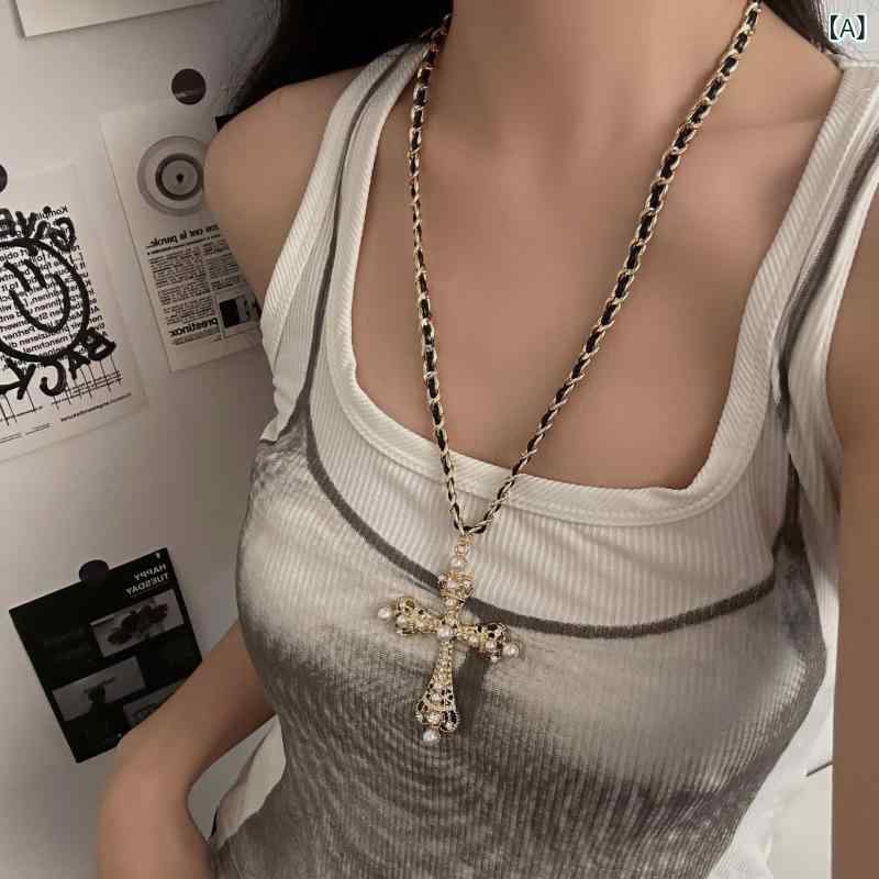 ネックレス レディース 女性用 レトロ パンク ゴシック ストリート レザー調 合金 黒 パール パール 十字架 クロス ペンダント 電気メッキ加工 重厚感 アクセサリー 普段使い ファッション