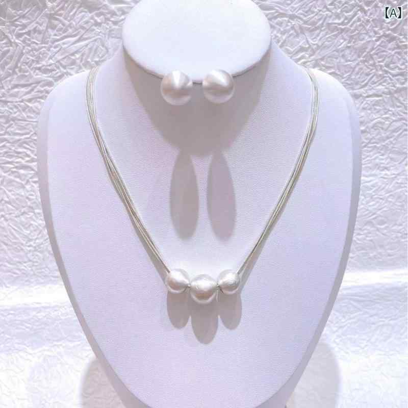 ネックレス レディース 多層 鎖骨丈 マット加工 個性派デザイン 幾何学 ラウンド 上品 高級感 シンプル エレガント 合金製 電気メッキ シルバー ゴールド