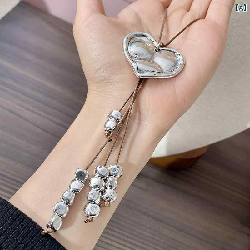 ネックレス レディース 欧米風 ボヘミアン エスニック アンティーク調 レトロ ハート タッセル ロングネックレス 個性的な おしゃれ 合金製 普段使い リゾート お出かけ