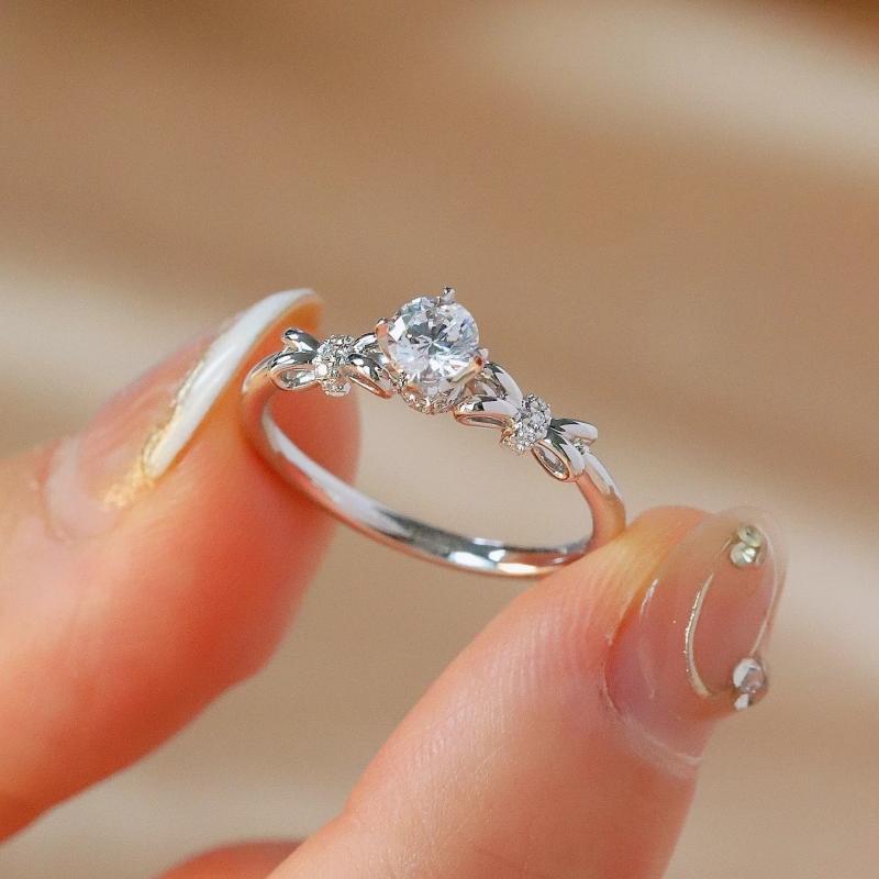 指輪 レディース 女性用 S925純銀 フレンチリボン 蝶々 1カラット モアサナイト 電気メッキ加工 フリーサイズ 日韓スタイル きれいめ かわいい 高級感 リング