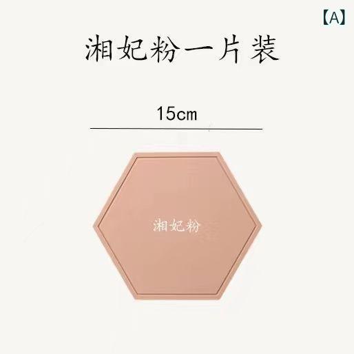 テーブルマット シリコン製 耐熱 鍋敷き ランチョンマット コースター 食卓 ダイニング キッチン用品 傷防止 滑り止め シンプル 北欧デザイン 正方形 多機能 万能 お手入れ簡単 無地