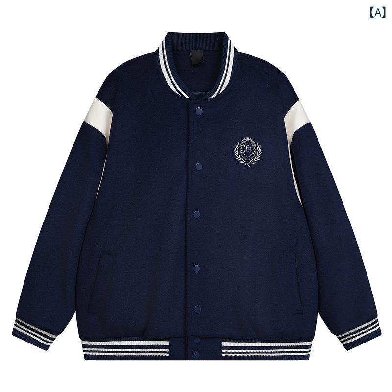 ・カテゴリ: ジャケット・スタイル: プレッピー・対象: 成人・性別: 男性・主な素材: ポリエステル95%・裏地素材: ポリエステル50%・ネックライン: スタンドカラー・袖丈: 長袖・袖タイプ: レギュラー・柄: 幾何学模様・フィット: ルーズフィット・前立て: シングルブレスト・: ワッペン・裾: ストレート・ポケット: サイドポケット・着用方法: アウター・加工: ノンアイロン・シーン: カジュアル・カラー展開: ネイビー、グレー・サイズ展開: S、M、L、XL