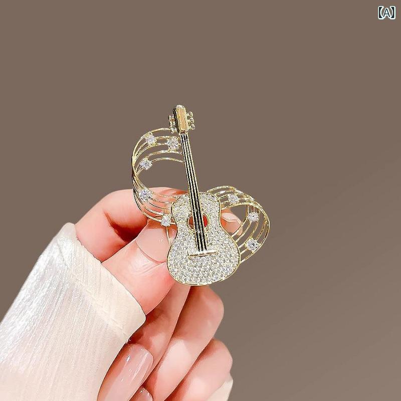 ブローチ 男女兼用 性 個性的 ユニーク 音符 ギター 高級感 上品 亜鉛合金製 ジルコニア ジャケット ス..