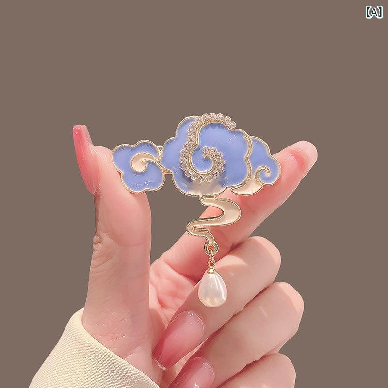 Valletta - ヘアクリップ レディース 中国風 瑞雲 羽根扇子モチーフ 個性的 上品 エレガント おしゃれ 前髪クリップ サイドクリップ ダッカールクリップ 髪留め 亜鉛合金 ラインストーン ビジュー 結婚式 パーティー お呼ばれ 普段使い