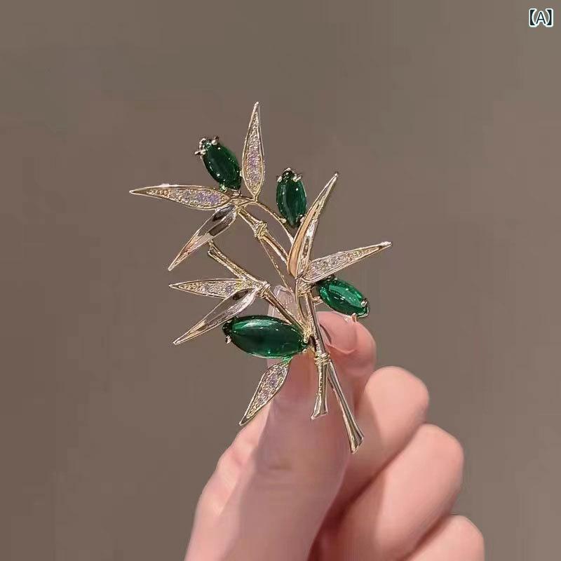 ブローチ レディース 韓国 竹 バンブーモチーフ 緑葉 植物 フラワー エレガント 上品 ラインストーン ..
