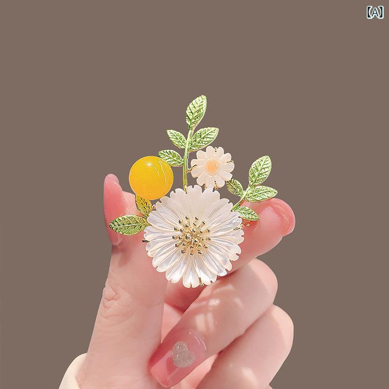 ブローチ コサージュ レディース 花 フラワー 性 高級感 上品 エレガント 個性的 フェミニン スイート 多用途 ジャケット スーツ 服 ファッション アクセサリー 小物