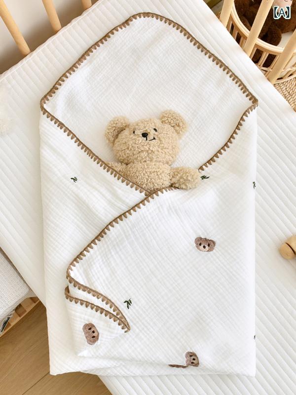 narukiのベビーおくるみ 新生児 赤ちゃん 純綿 コットン ガーゼ 刺繍 シェルステッチ 出産祝い 退院時 ブランケット スワドル 寝具 四重ガーゼ 六重ガーゼ キャラクター柄 かわいい｜アングル2