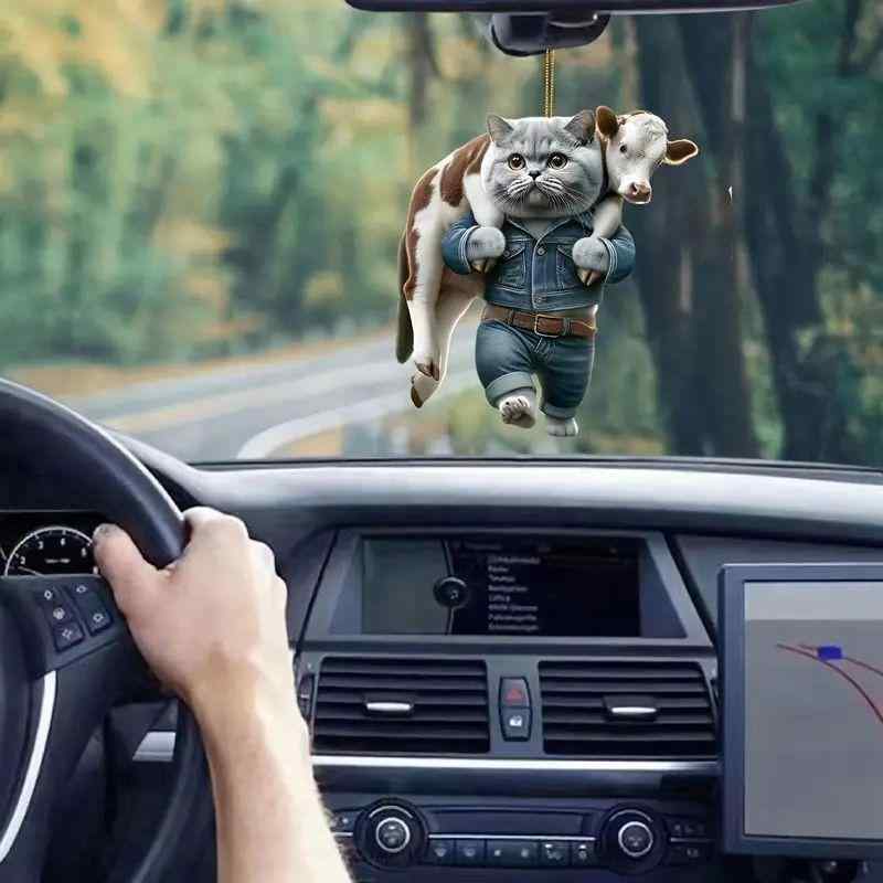 自動車用ハンギングオーナメント 乳牛を背負った子猫 アクリル製 平面 吊り下げ飾り かわいい クリスマ..