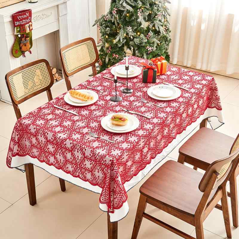 テーブルクロス 赤 レッド クリスマス 祝日 ダイニング 食卓 パーティー イベント 装飾 防水 撥水 耐油性 ポリエステル 長方形 北欧風 雪柄 滑り止め お手入れ簡単