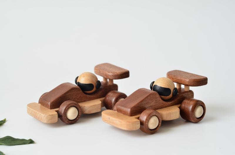 木製おもちゃ キッズ 子供向け ウォールナット ブナ 無垢材 車 レーシングカー モデル 高級感 クリスマ..