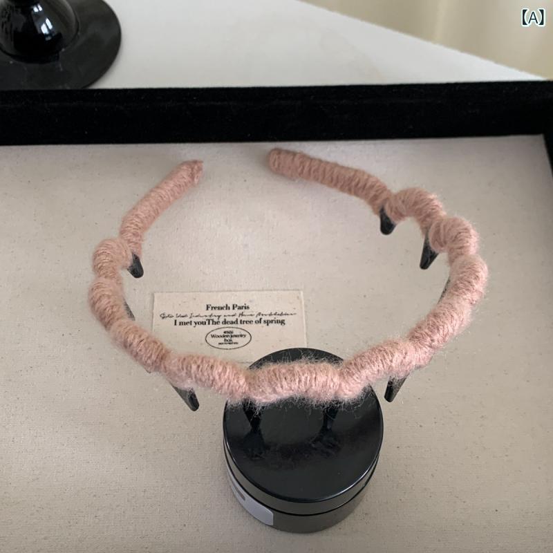 ・素材: プラスチック、樹脂・加工: 手作業・カラー展開: 韓国ピンク、ブラック、オフホワイト、コーヒー・要素: 円形、六角形、四角形、幾何学模様・スタイル: 韓国、フレッシュフェミニン・カテゴリ: ヘッドアクセサリー・対象: 女性