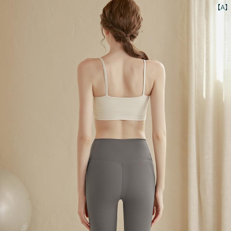 スポーツブラ レディース 女性用 細ストラップ 美背デザイン カップ内蔵 ヨガ フィットネス ランニング ジム トレーニング 伸縮性 吸湿速乾 ホールド 揺れ防止 ナイロン スパンデックス 黒 ブラック アイボリー ピンク ブルー