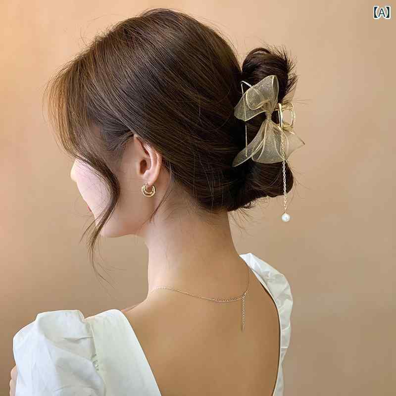 ・カテゴリ: ヘアアクセサリー・スタイル: シンプル、通勤・主な素材: 金属・対象: レディース・タイプ: バンスクリップ・デザイン: 丸、三角、楕円、六角形、八角形、四角形、幾何学・加工: メッキ・カラー展開: 山茶花タッセル 11cm、パールタッセル 8cm、蝶タッセル 8cm、金色蝶タッセル 8cm、パールマーメイド 11cm、金色クロスパール 11cm、金色クロスジルコニアパール 11cm、シャンパンゴールドレース 11cm、ブラックレース 11cm、ブラックフロッキーパール 13cm、ブラックフロッキーハート 13cm、金色クロスツイスト 11cm、ミルクホワイト 11cm、パールウィング 11cm、ガンメタル麦の穂 約11.3cm、金色麦の穂 約11.3cm、ブラックウェーブ 11.7cm、シンプルブラック 11cm、スモールパールマーメイド 8cm、金色キャット 8cm、金色アーク 8cm、金色チェーン 11cm、あずき色 10.5cm、ブラックミニフラワー 3cm、ブラック 3cm、グレーバタフライ 6cm、キャッツアイ 11cm、ミルクティーフラワー 11cm、クラウドゴールド 7cm、クラウドシルバー 7cm、ブラック長方形特大 13cm、スクエアホワイト特大 13cm、安全ピングリーン 11cm、安全ピンブラック 11cm、アーク人魚 10cm、ブラックマットパール 13.5cm、ディープコーヒーハート 11cm、ガンメタルレトロ 11cm、シルバーエレガント 11cm、シルバー個性派ミニ 6cm、コーヒー色 約11cm、リボン 11cm、金色ツイストミニ 7.5cm、シャイニーシルバーリボン 11.5cm、マットシルバーリボン 11.5cm、猫の肉球クマ英字 11cm、金色長方形、ファーカーキ 11cm、ウサギ 11cm、クマM豆 11cm、ホワイトファーハート 11cm、ホワイトバタフライファーボール吊り下げ 11cm