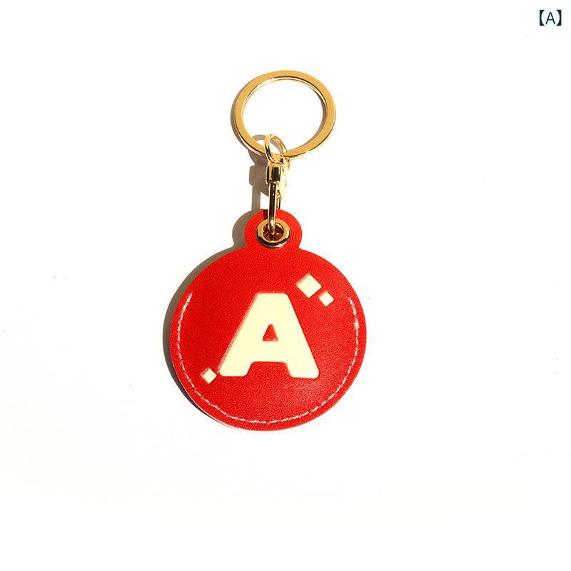 キーホルダー PUレザー製 イニシャル アルファベット アクセスカードケース IDカードケース 追跡タグ保護カバー バッグチャーム キーリング 革小物 シンプル モダン おしゃれ プレゼント ギフト 普段使い