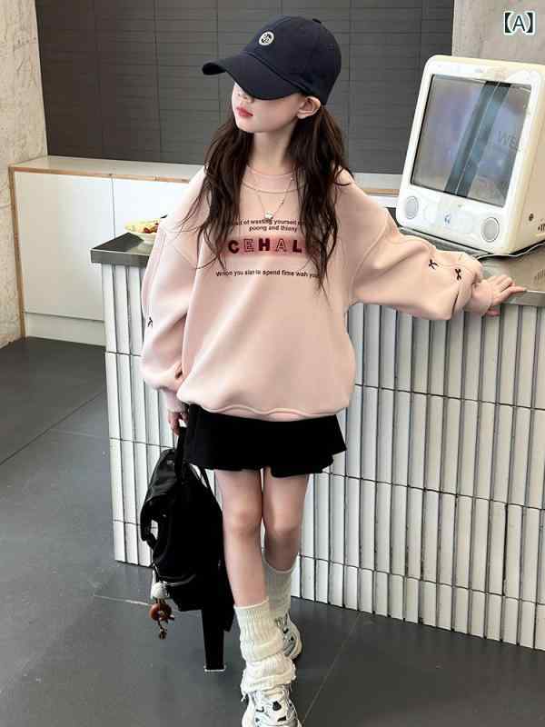 ・カテゴリ: キッズスウェット・性別: 女性用・スタイル: 韓国・対象年齢: 8歳以上・生地加工: 柔軟加工・厚さ: 普通・袖丈: 長袖・: プルオーバー・柄: プリント・主な素材: ポリエステル80%、綿20%・カラー展開: ピンク、ベージュ・サイズ展開: 120cm、130cm、140cm、150cm、160cm、170cm