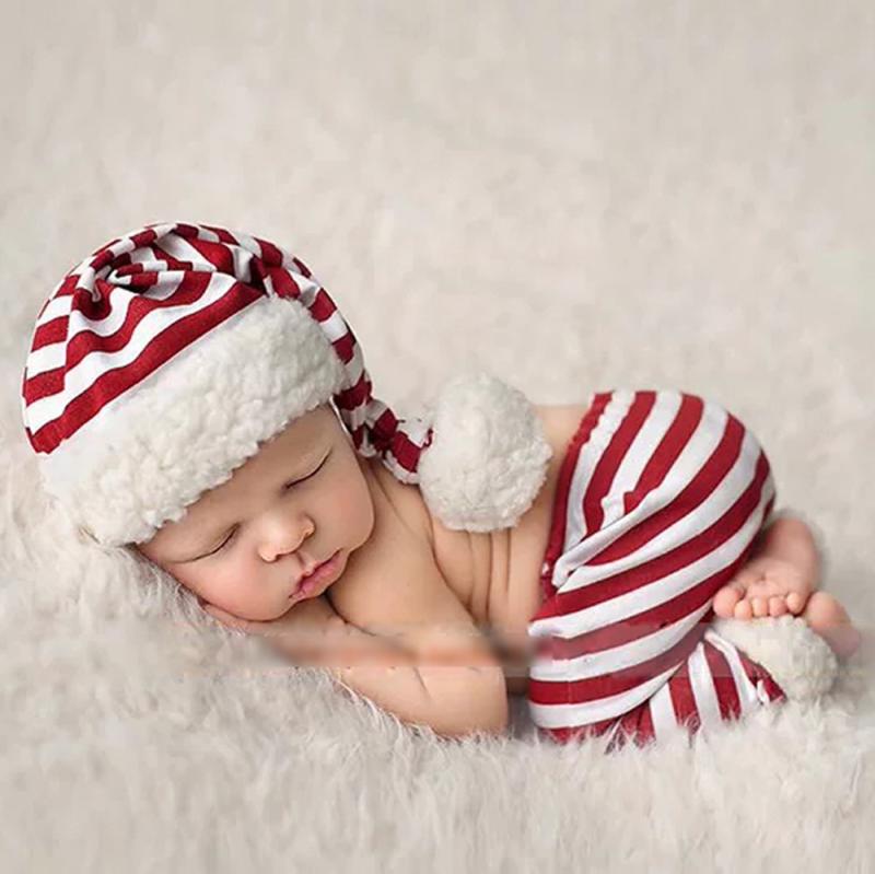 ベビー服 新生児 撮影衣装 クリスマス テーマ コスチューム 赤白 ストライプ 帽子 ショートパンツ セット かわいい コットン 柔らか 素材 男女兼用 記念フォト