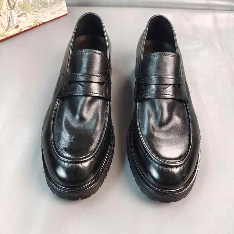 シューズ メンズ 馬革 ローファー スリッポン ウォッシュ加工 レトロ ヴィンテージ ブリティッシュスタイル ビジネス カジュアル 通勤 普段使い フォーマル 通気性 ラウンドトゥ 万能 ブラック 春夏