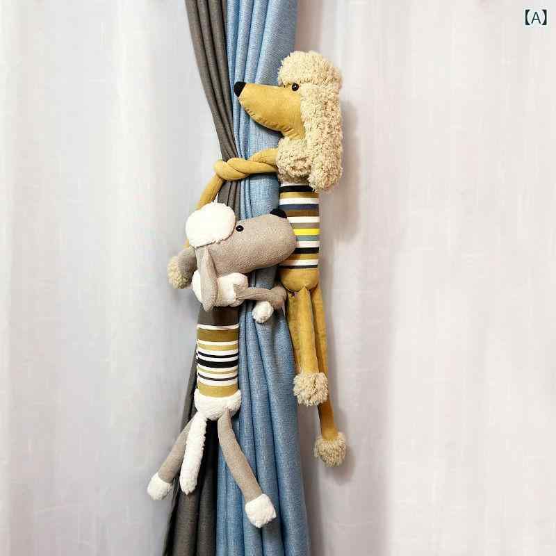 カーテンタッセル 子供部屋 マスコット ぬいぐるみ 可愛い動物 木製 カーテン留め キャラクターモチーフ シンプル モダン インテリア雑貨 誕生日ギフト 出産祝い