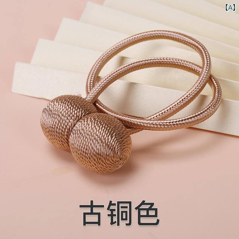 カーテンタッセル マグネット式 ヘッドホン型 留め具 穴あけ不要 クリップ おしゃれ シンプル 北欧 インテリア リビング 寝室 子供部屋 模様替え 多用途 化学繊維 ホルダー