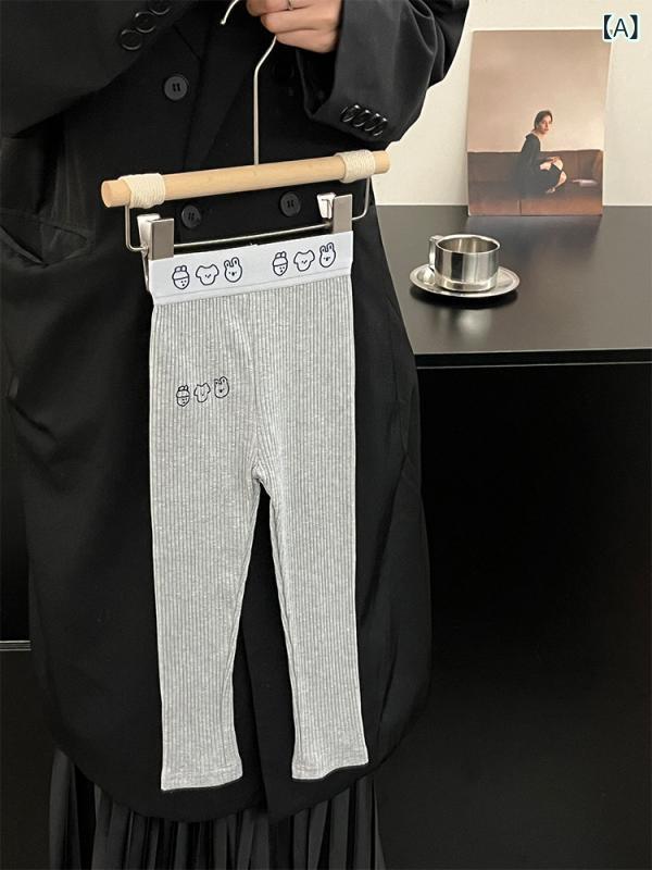 パンツ 女の子 韓国 おしゃれ 春秋 カジュアル 外着用 レギンス スパッツ 綿混 やわらか素材 伸縮性 キャラクター柄 ストライプ ミドルウエスト ウエストゴム 着回し 園児 小学生 グレー アイボリー