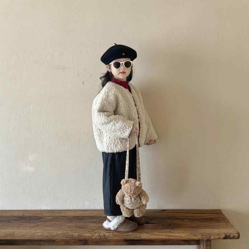 アウター 女の子 ベビー キッズ ボア ジャケット 中綿入り 厚手 韓国風 秋冬 もこもこ ふわふわ 暖かい 丸襟 シングルボタン 普段使い 防寒