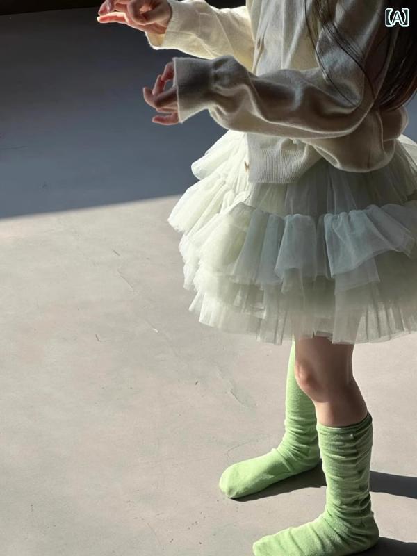 ・カテゴリ: キッズセットアップ・性別: 女の子・スタイル: プリンセス・セット内容: スカートセット・対象年齢: 1〜3歳・主な素材: シルク・カラー展開: アプリコット・サイズ展開: 80-100cm