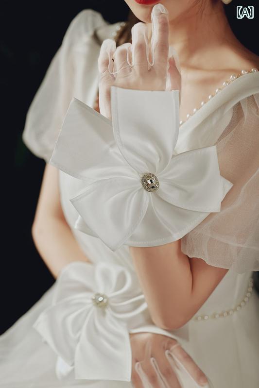 グローブ レディース ウェディング ブライダル 手袋 ショート丈 花嫁 新婦 結婚式 フォトウェディング ..