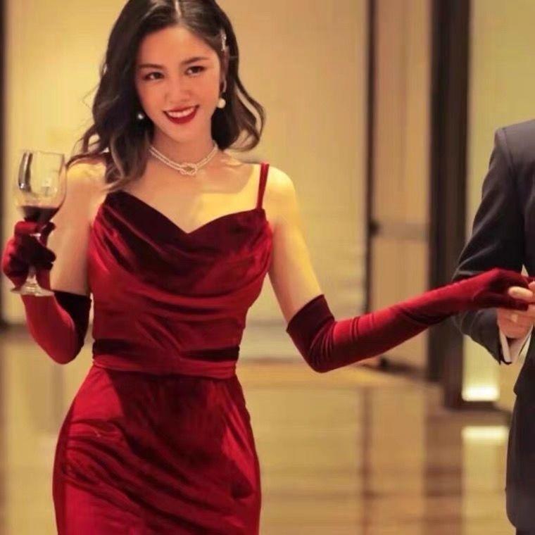 手袋 レディース 女性用 ベルベット グローブ 高伸縮性 ショート丈 上品 タッチパネル対応 普段使い お..