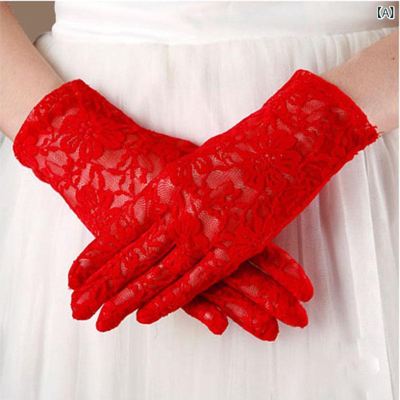 手袋 レディース レース ショート丈 薄手 シアー 透かし彫り ネット 花嫁 ブライダル 結婚式 パーティー ハロウィン 舞台 発表会 セクシー エレガント レトロ クラシカル ヴィンテージ ブラック 装飾