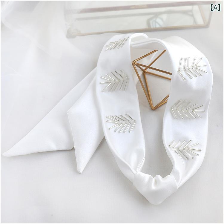 ヘッドドレス レディース 韓国風 シンプル ブライダル ウェディング 新婦 サテン クリスタル 華やか 髪飾り ヘアバンド カチューシャ ホワイト 前撮り フォトウェディング 上品