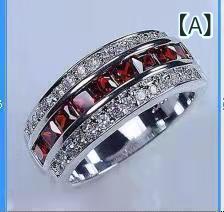 指輪 男女兼用 サファイア スクエアカット ゴールドカラー 金メッキ 合金製 パヴェ ラインストーン 幾何学模様 エレガント 高級感 普段使い オフィス カジュアル