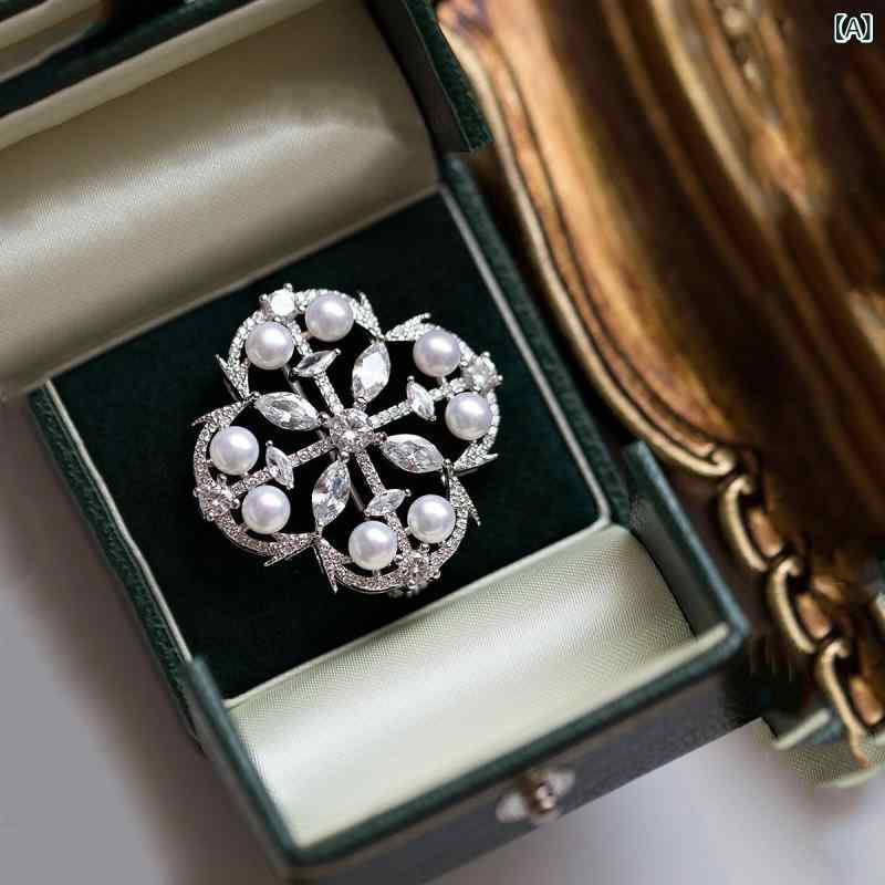 ブローチ パール ミラノ教会風 個性的 ライトラグジュアリー 高級感 エレガント クラシック レトロ パーティー フォーマル スーツ ジャケット 銅製 ひし形 ラインストーン シルバー ゴールド 胸飾り