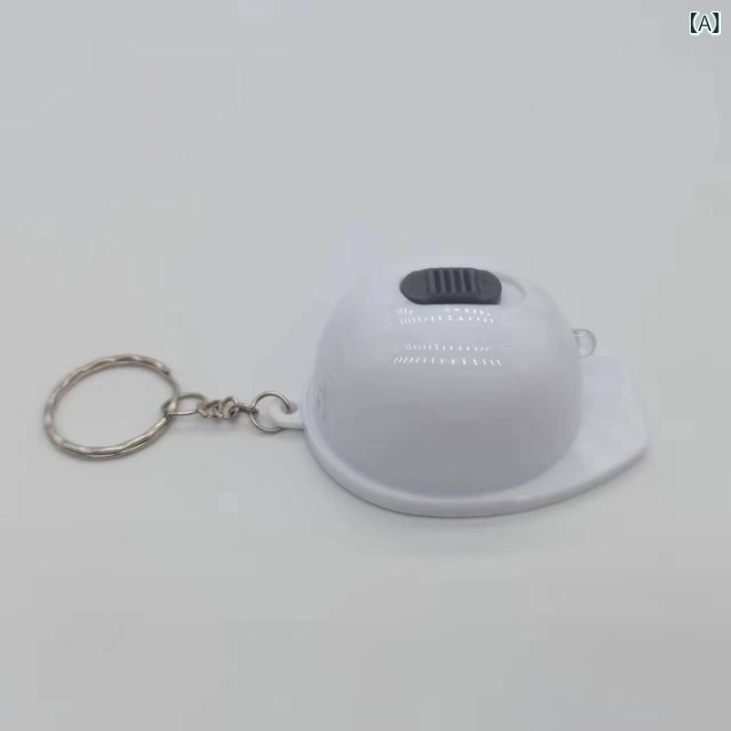 キーホルダー ヘルメット型 多機能 マルチツール 栓抜き LEDライト付き キーリング ユニーク 面白い 便..