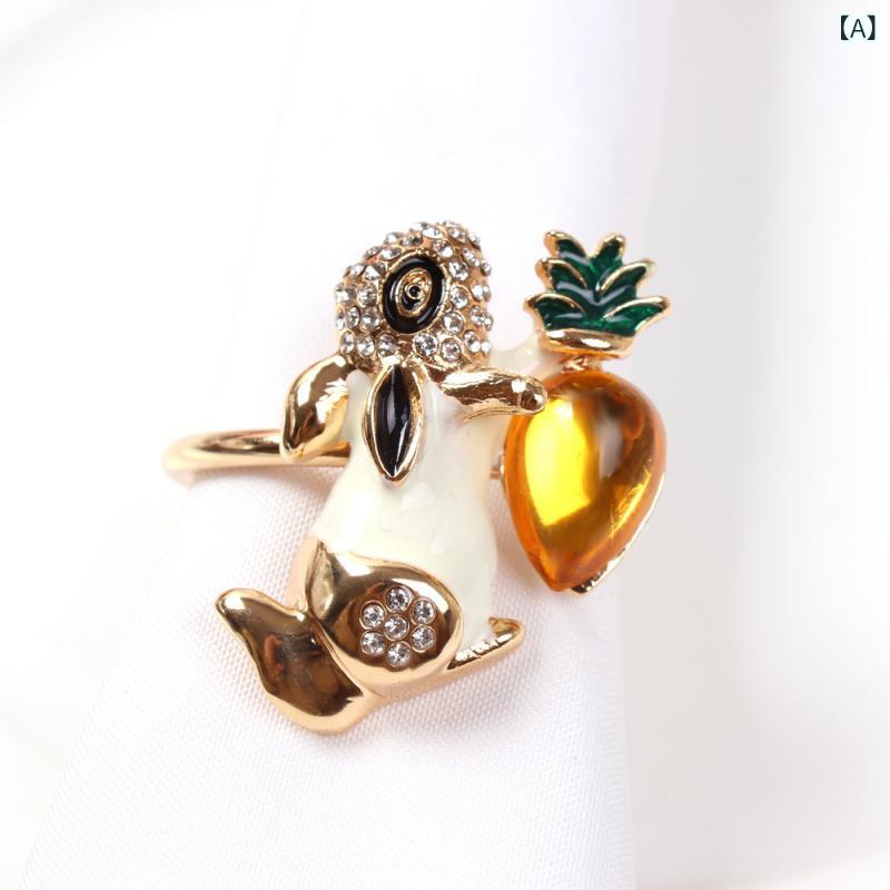 ナプキンリング 感謝祭 秋 イベント用 ダイニングテーブル デコレーション にんじん ウサギ モチーフ ハンドペイント メタル製 食卓 おもてなし ボトルオーナメント テーブルアクセサリー 円形 パーティー(x6)