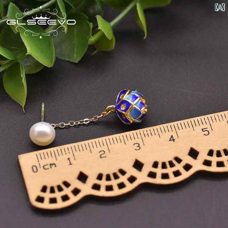Opal - イヤリング レディース 天然淡水パール 925純銀 ポスト 景泰藍 七宝焼 フラワーモチーフ レトロデザイン 高級感 ハンドメイド
