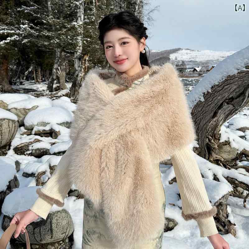 ショール レディース フェイクファー 厚手 ふわふわ ケープ ポンチョ ストール マフラー 秋冬 パーティー フォーマル 結婚式 二次会 チャイナドレス クロスデザイン 保温 防寒 ネックウォーマー 上品 ベージュ