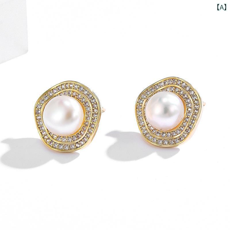 ・カテゴリ: ピアス・対象: レディース・主な素材: 金属・ピアスポスト素材: S925シルバー・加工: パール装飾・スタイル: 韓国風・スタイル分類: フェミニン・デザイン: 花・モチーフ: 円形、リング、ライン・カラー: ゴールド