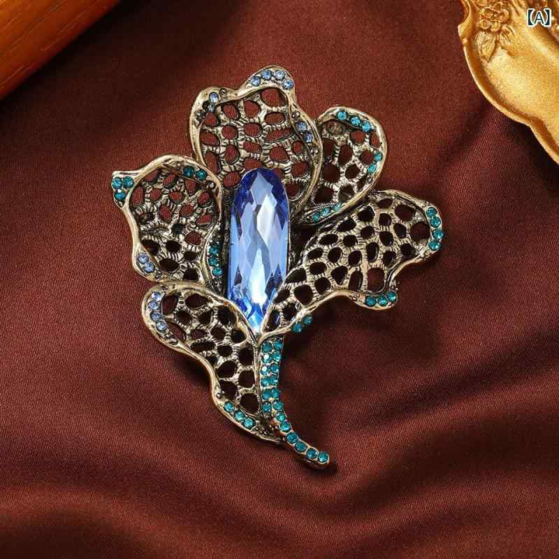 ブローチ ユニセックス レトロ ヴィンテージ クリスタル ラインストーン 透かし彫り 花 フラワー 亜鉛合金製 ピンブローチ コート ジャケット スーツ アクセント 装飾 ブルー パープル