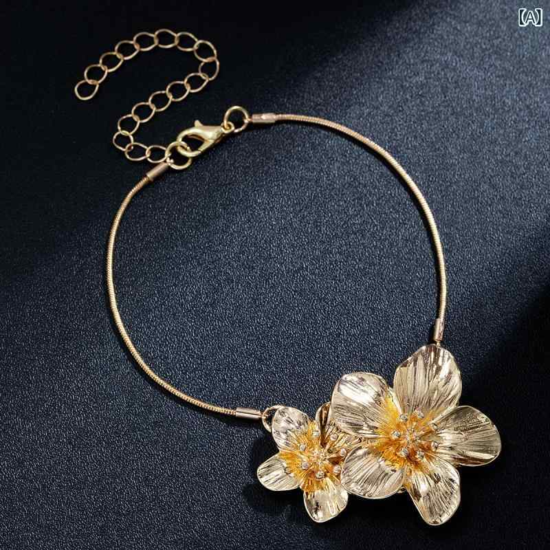 アンクレット 女性用 欧米風 人気 おしゃれ 個性的 立体花 フラワー メタルチェーン 調節可能 合金製 ..