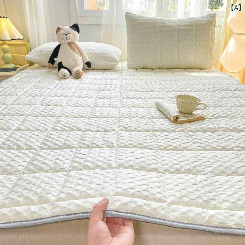 ベッドパッド ニット 中綿キルティング キューブ柄 ポコポコ ジャカード織り マットレスプロテクター ..