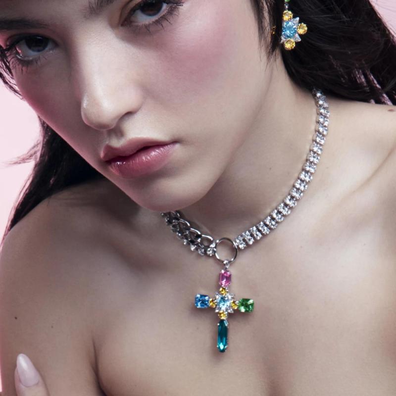 Necklaces, Pendants - ネックレス レディース カラフル 十字架 クロス ペンダント チャーム ラインストーン サージカルステンレス 鎖骨チェーン ショート アレルギー対応 ファッション パンク ヒップホップ ストリート 個性的 女性向け アクセサリー