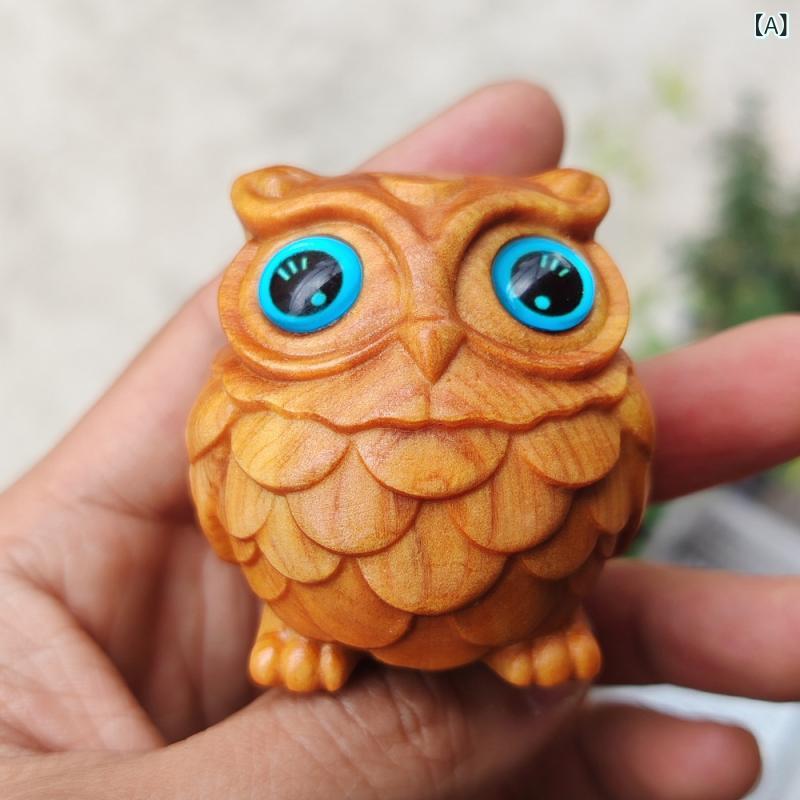 置物 天然柏木 木彫り かわいい フクロウ 卓上 玄関 リビング 書斎 インテリア オブジェ マスコット 動物モチーフ アニマルデコレーション 癒し ユニーク 手作り